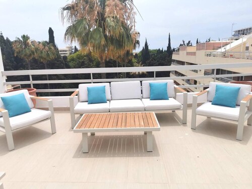 Pent-house, 3 Bedroom, Sleeps 6, Parking