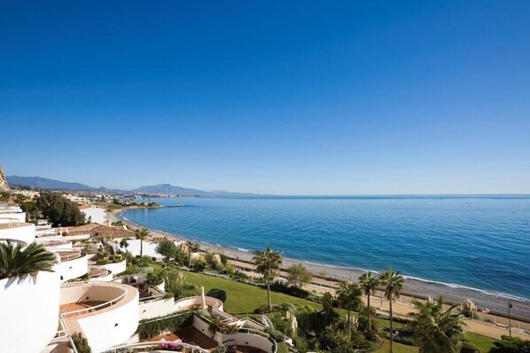 Apartment | Beach/ocean view - Immaculate 3-bed Penthouse- Stunning Views (Estepona)