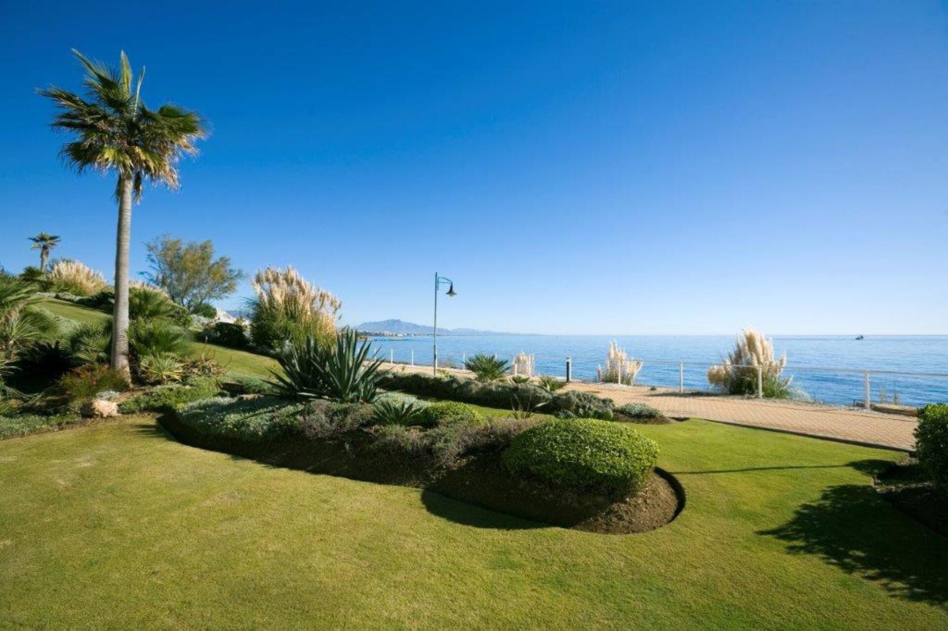 Apartament | Àrea exterior de l'allotjament