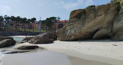 3 Bed House Sleeps 6 With Pet-friendly Garden