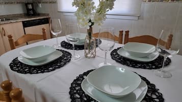 Rumah | Tempat makan