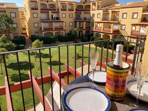Outdoor dining - Charming 2-bed Apartment Near Ayamonte With Pool (Ayamonte)
