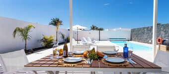 Villa Paraiso de Jil - Stunning, Brand new 3 bed !