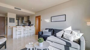Unclassified image, 4 of 40, button - Stylish and Exclusive Penthouse Dreamy Oasis (Estepona)
