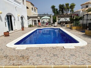 Villa | Pool | Outdoor pool - Luxury Beachfront Villa in La Perla (Arboleas)