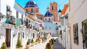 Point of interest - Sea View-2 Bed-sleeps 5-balcony-private Parking (Altea)
