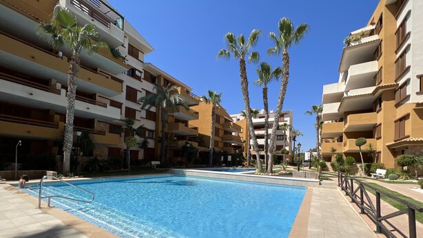 Apartment | Pool - Inviting 2-bedrooms Apartment in Punta Prima (Torrevieja)