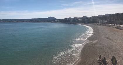 Remarkable 3-bed Apartment in Javea, Must See!