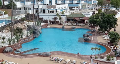 Cousy Holiday Apartment in Sunny Golf del Sur