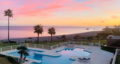 Premium Luxury-casares Del Mar-seaside Apartment