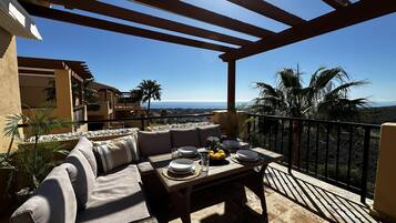 Apartament | Àrea exterior de l'allotjament