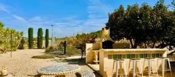 Stunning 3 Bedroom Rural Apartment Near Pinoso