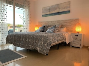 Villa | 3 slaapkamers, een strijkplank/strijkijzer, gratis wifi, beddengoed