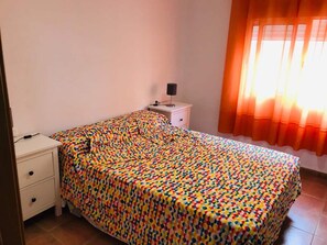 Lägenhet | 3 sovrum, strykjärn/strykbräda, gratis wi-fi och sängkläder