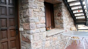 Unclassified image, 5 of 10, button - Remarkable 2-bed Apartment in Castellar de N'hug (Castellar de N'hug)