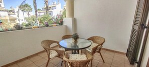 Apartment | Outdoor dining - Lovely 2-bed Apartment in Costa Esuri (Ayamonte)