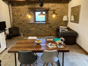 Cottage | Dining - Solpor - Luxury One Bed Cottage in Lugo Province (A Pontenova)