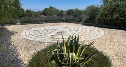 3 Bed Lodge - Sleeps 6 - Pool - Terrace - Parking