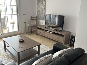 Apartment | Living area
