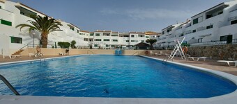 알론드라스 파크 - 2명 숙박 가능 - 주차장 - 수영장