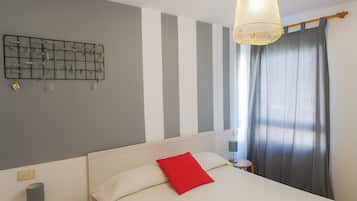 1 dormitorio y ropa de cama