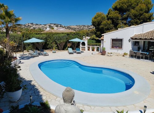 Moraira Escape With Private Pool, 1 Bed, Sleeps 2