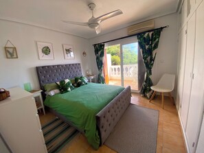 3 habitaciones, tabla de planchar con plancha y wifi gratis