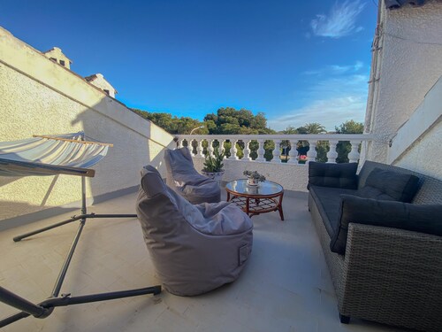 House for up to 6 Guests With Pool, Punta Prima