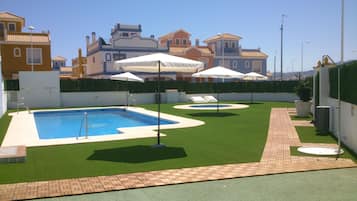 Hus | Pool | Udendørs pool