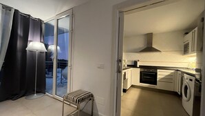 Fridge, microwave, oven, stovetop - Tgtbhhilkgjkyfkuytpoiu (Santa Eulalia del Rio)