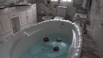 Villa | Bathroom | Separate bathtub and shower, deep-soaking bathtub, towels