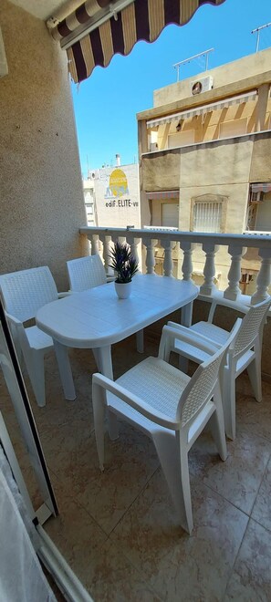 Apartment | Property grounds - Ellite Xiii Apartment Playa Naufragos Torrevieja! (Torrevieja)