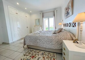 Villa | 3 chambres, accès au Wi-Fi (inclus), literie fournie