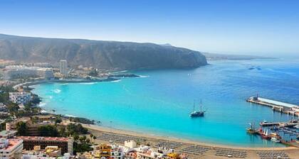 Beautiful Villa - Near Los Cristianos