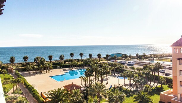 Pool - Comfortable 2 Bed Apartment in Isla Canela Beach (Ayamonte)