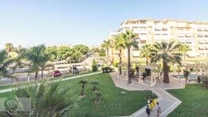 Property grounds - Comfortable 2 Bed Apartment in Isla Canela Beach (Ayamonte)