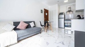 Living area - Nureche Dreams Apartment in Tenerife South (Arona)