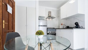Private kitchen - Nureche Dreams Apartment in Tenerife South (Arona)