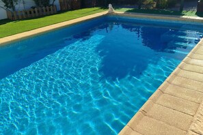 Hus | Pool | Utomhuspool