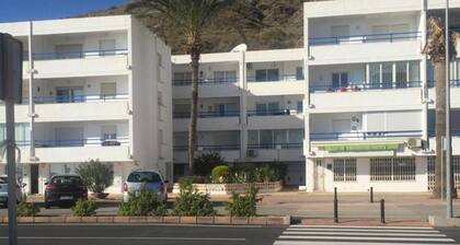 Fabulous Front Line 3-bedroom Apartment in Mojacar