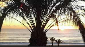 Beach - Seaview Balcony - 3 Bedroom Apartment Sleeps 6 (Mojacar)