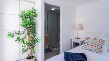 Villa | 5 dormitorios, tabla de planchar con plancha, wifi gratis y ropa de cama