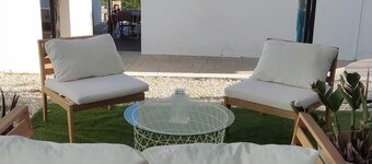 3 Bed Chalet-pool-pets-hot Tub-parking-garden