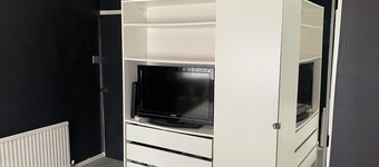 A real homely home close to Gatwick and the South East of England.