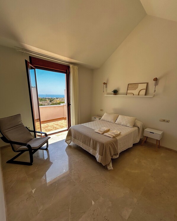 House | 3 bedrooms, iron/ironing board, free WiFi, bed sheets - Green Oasis Costa Casa Adosada con Vistas al Mar (Casares)