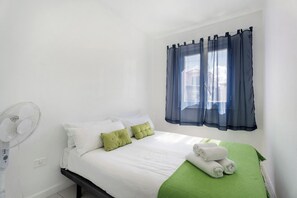 2 habitaciones, tabla de planchar con plancha y wifi gratis