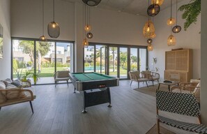 House | Game room - Modern Four Bedroom House With Golf Course Views (San Roque)