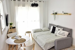 Apartment | 1 bedroom, iron/ironing board, free WiFi, bed sheets - Manzanilla Penthouse - Private Jacuzzi, 5min Beach (Vera)