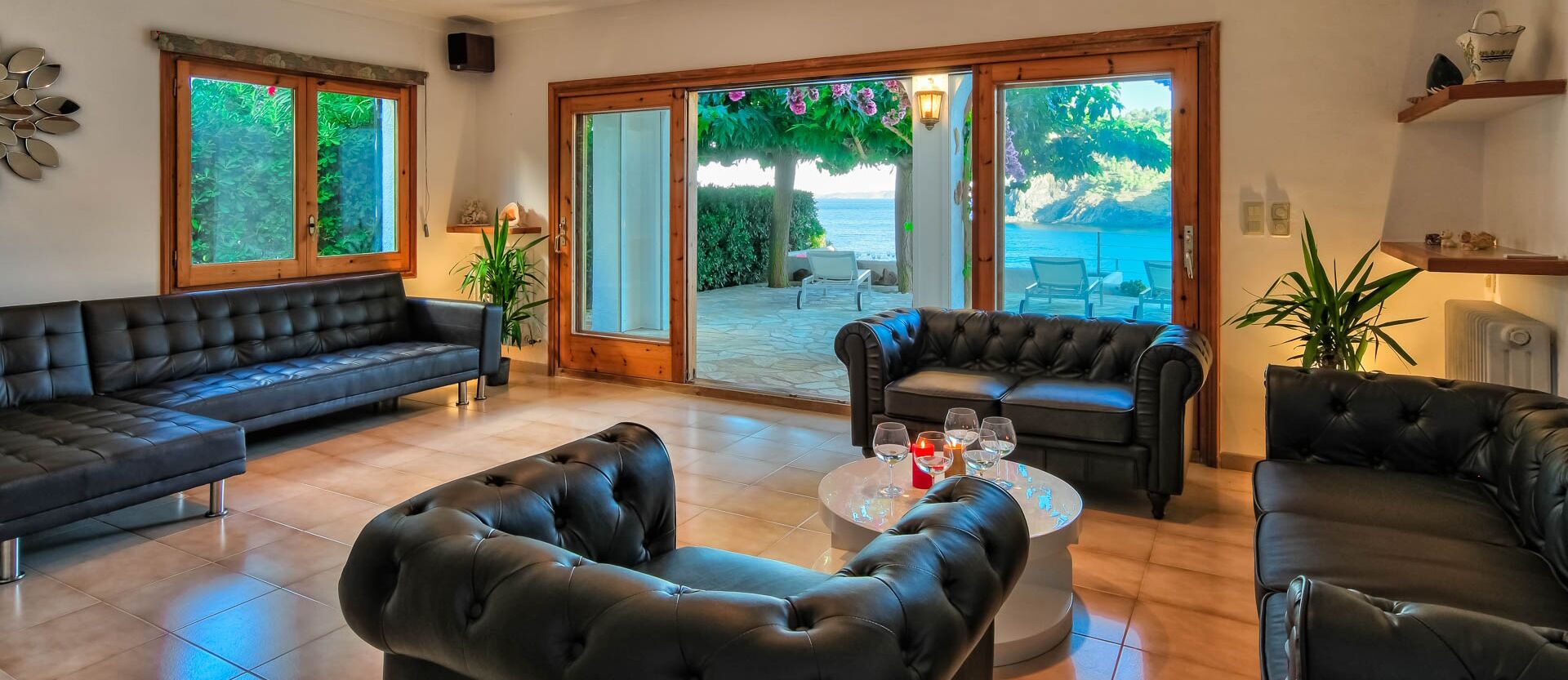 Villa | Living area | Fireplace