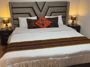 Superior Double Room | Down comforters, free WiFi - MallkuWasi - Lodging Hotel Cusco (Cusco)